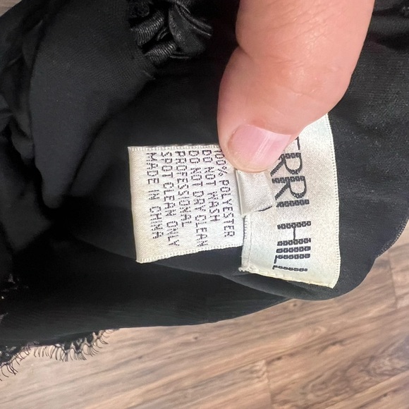 Sherri Hill Black Lace Corset Back Evening Deep V Gown Size 14 - Picture 10 of 15